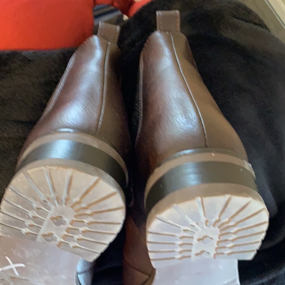 Wills of London make this beautiful boot. - Picture 6 of 8